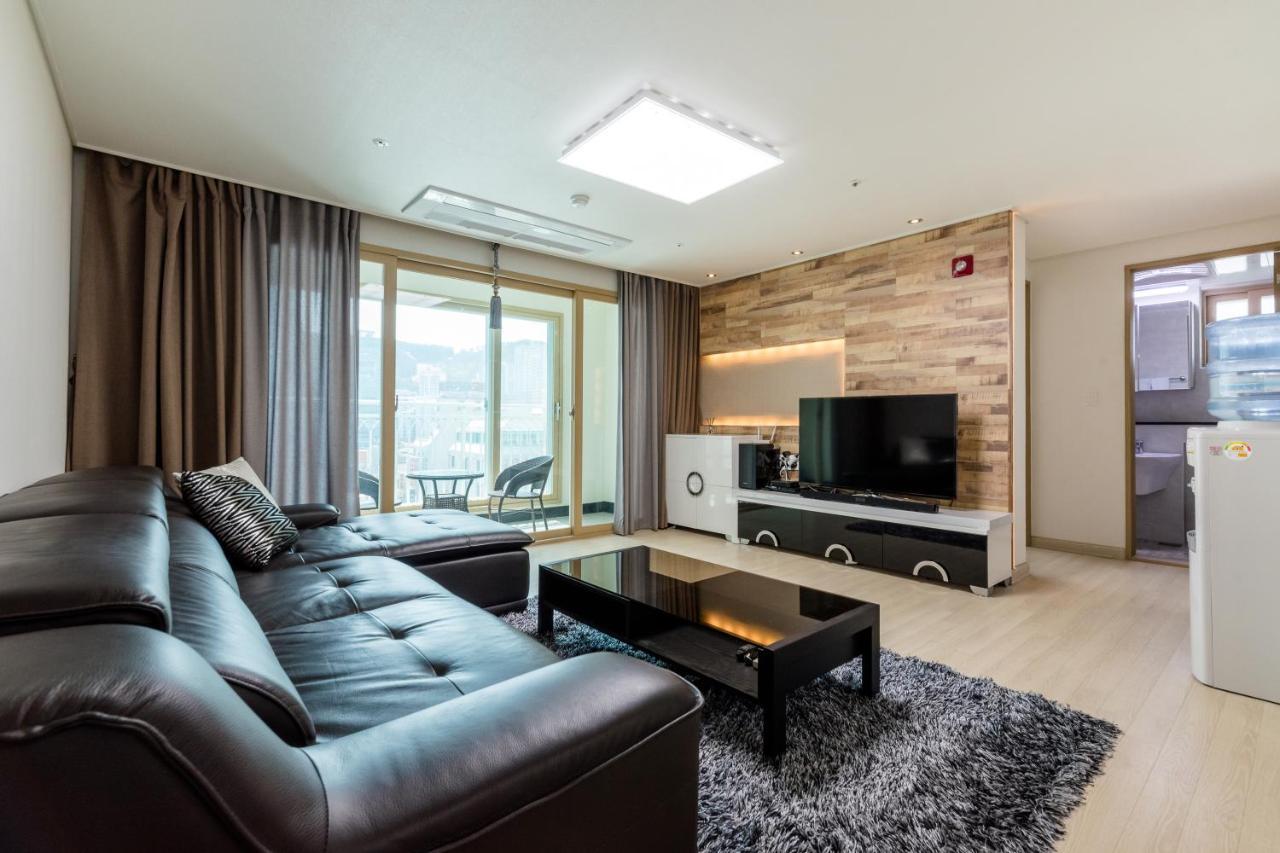 Js Residence Hotel Okpo Geoje Exterior photo